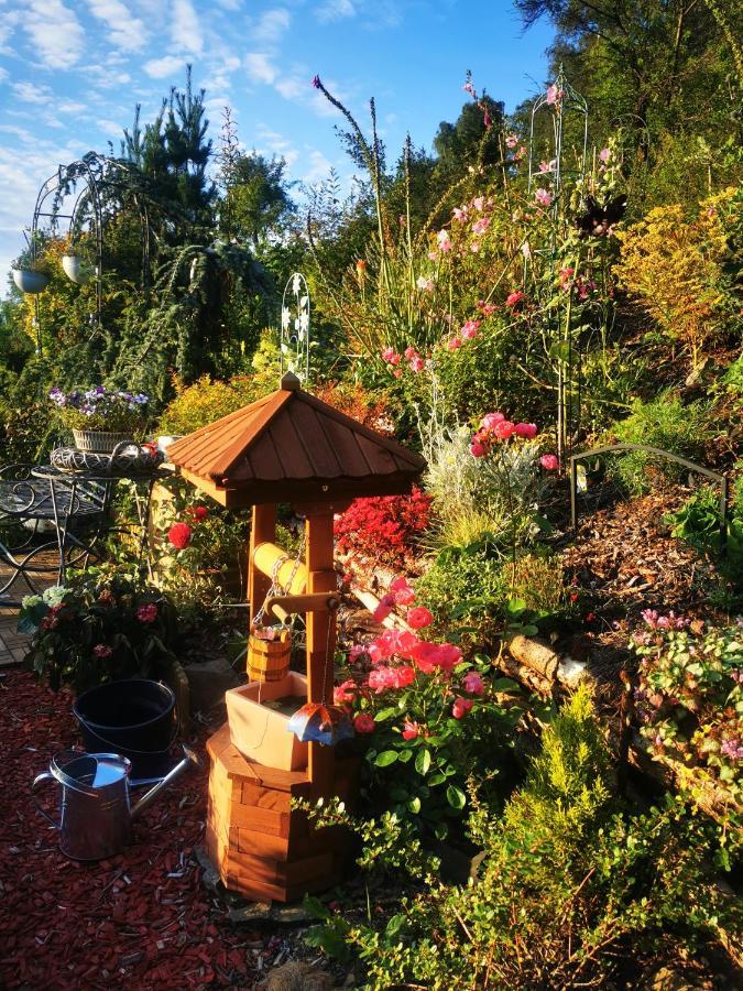 Ferienhaus Mit Riesen Garten, Drei Terrassen, Toller Aussicht Am Waldrand, Auch Als Monteur-Wohnung Hemer Екстериор снимка