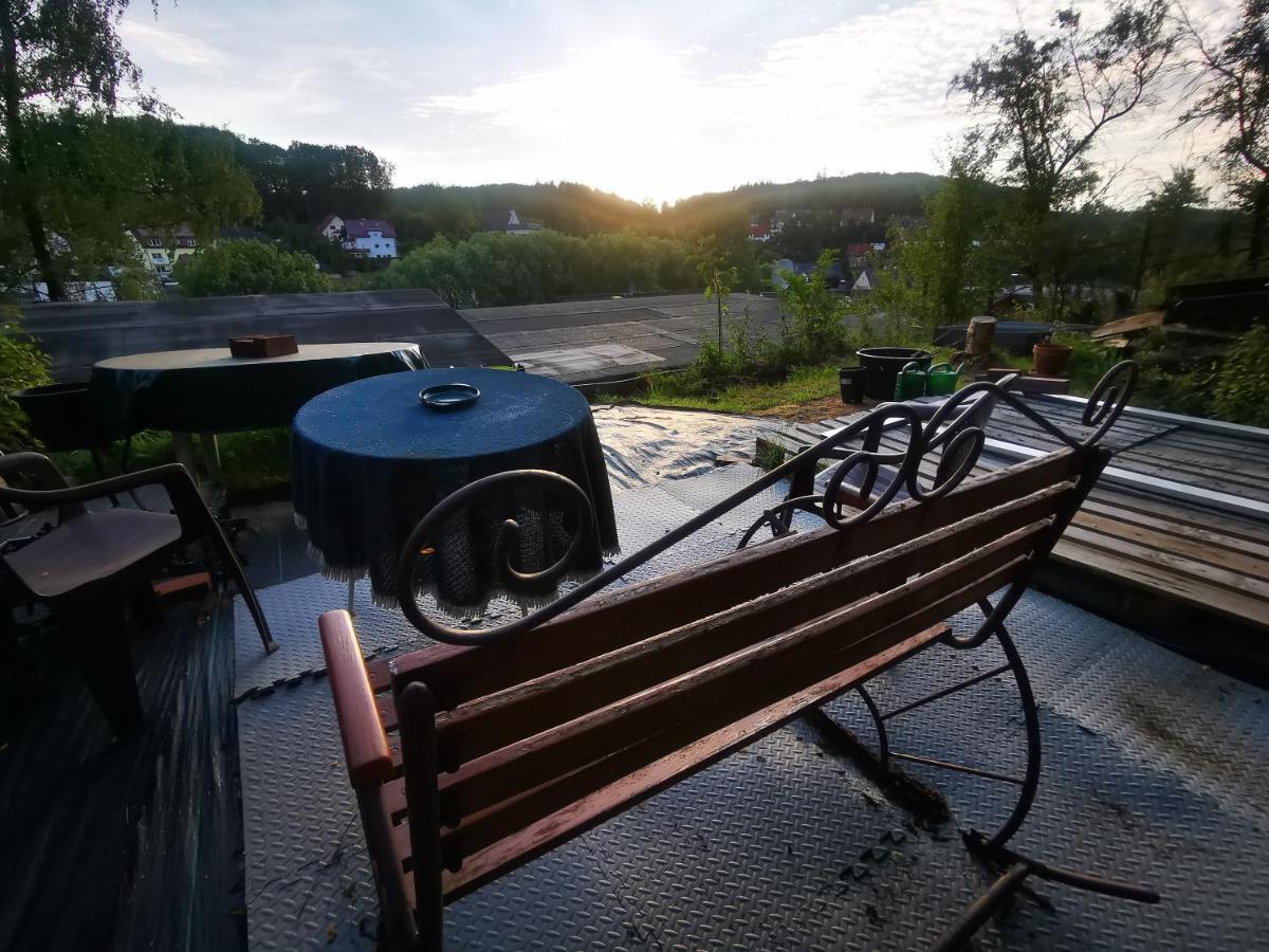 Ferienhaus Mit Riesen Garten, Drei Terrassen, Toller Aussicht Am Waldrand, Auch Als Monteur-Wohnung Hemer Екстериор снимка
