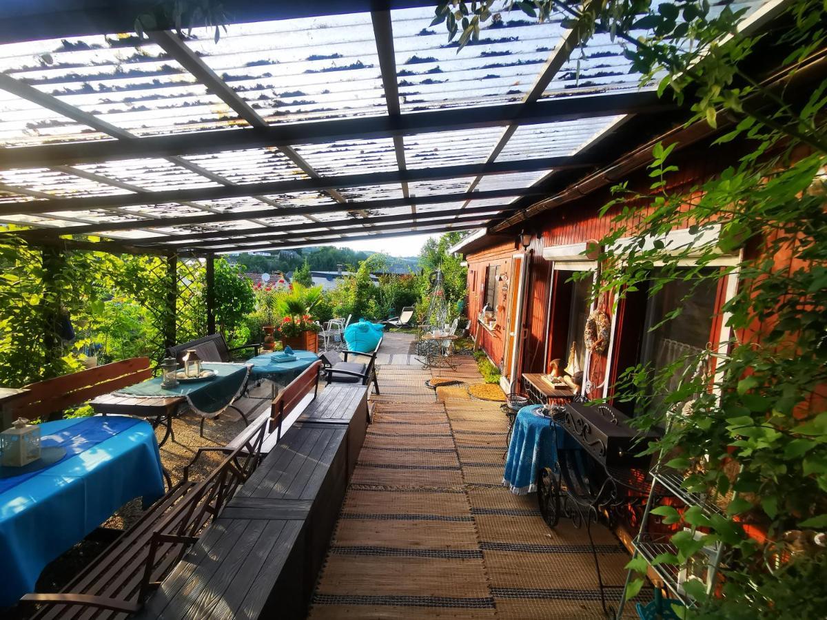 Ferienhaus Mit Riesen Garten, Drei Terrassen, Toller Aussicht Am Waldrand, Auch Als Monteur-Wohnung Hemer Екстериор снимка